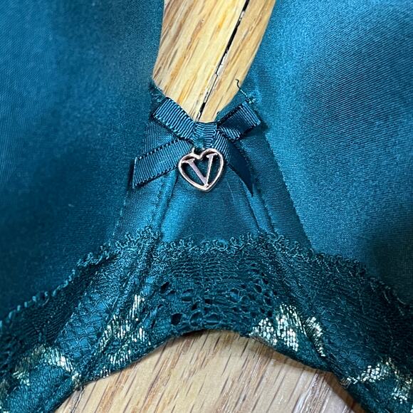 Victoria's Secret Black Ivy Lace Perfect Shape Push-Up Bra Emerald Green Gold - Picture 8 of 8